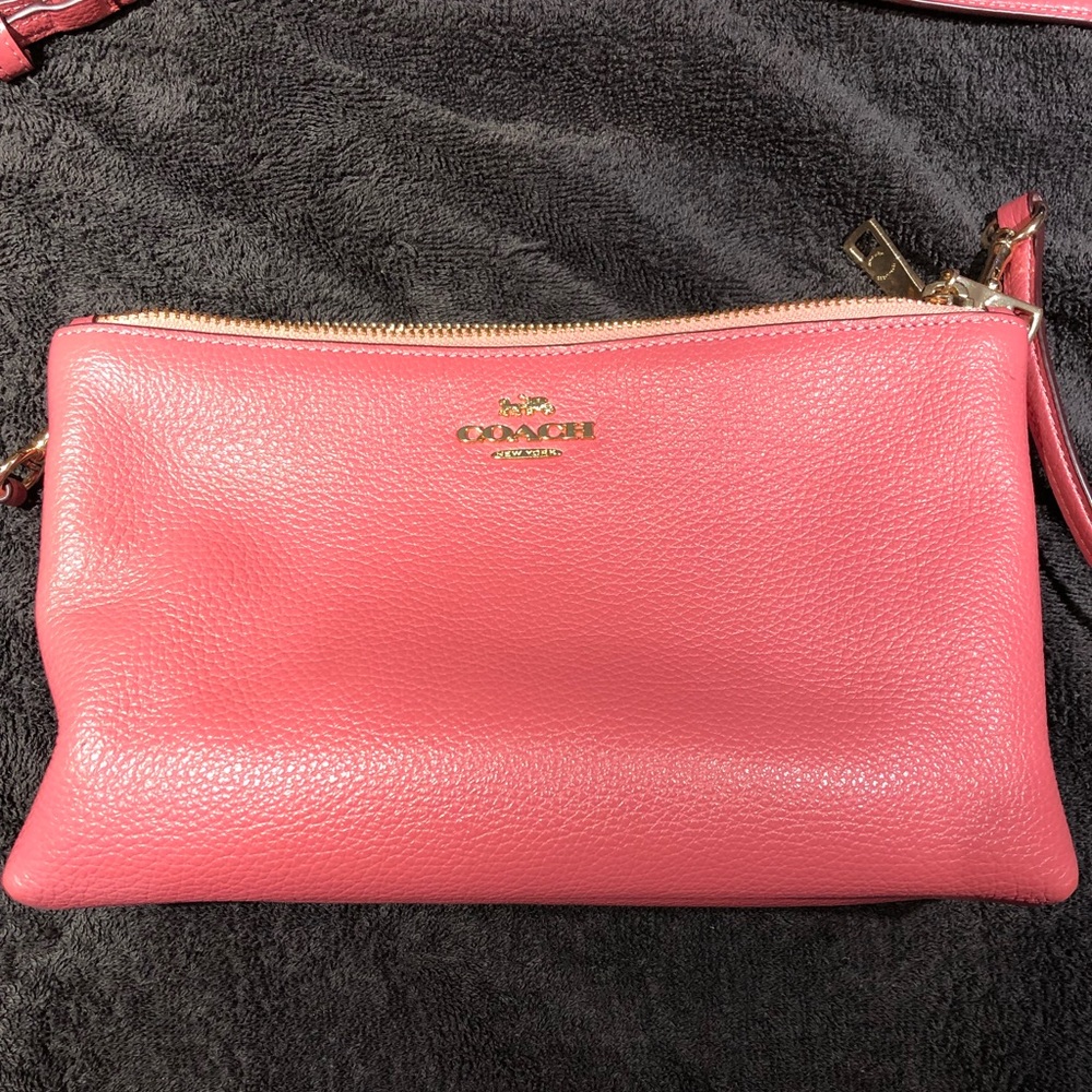 Coach Lyla Crossbody Pink